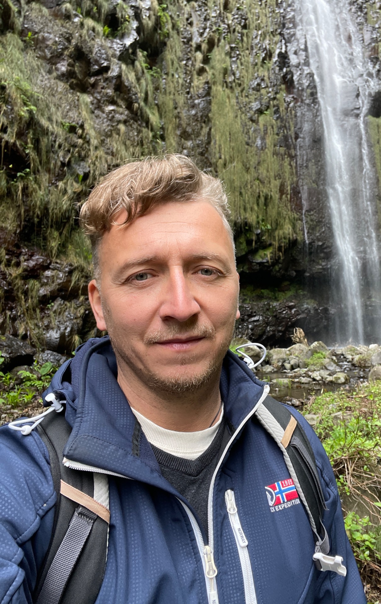 Lukas — Zakladatel a průvodce, Atlas Tour
